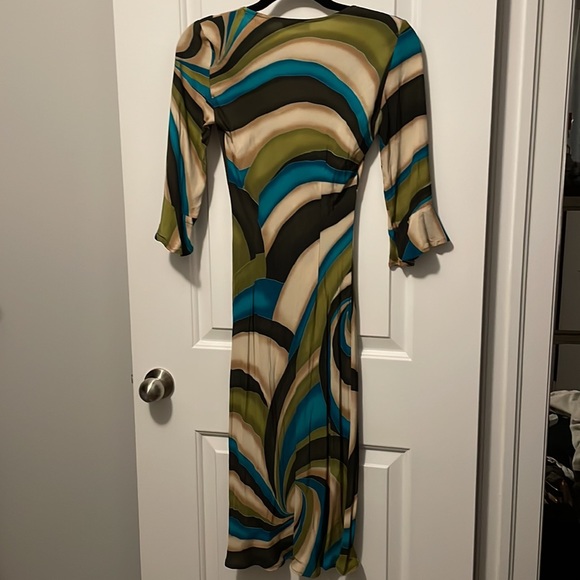 Gorgeous dress made in France - Picture 5 of 9